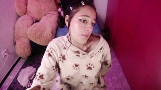 Lollipopp_ - [Live Stripchat] camel-toe foot-fetish oil-show twerk