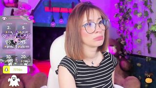 Chloe_Rocks_ - [Live Stripchat] foot-fetish twerk-latin small-audience trimmed-latin