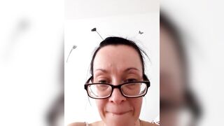 Reneesme - [Live Stripchat] petite-white affordable-cam2cam petite cheap-privates-white