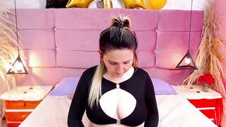 Lili_Evans7 - [Live Stripchat] tattoos recordable-privates-milfs small-audience camel-toe