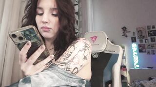 Viv_Player - [Live Stripchat] white yoga-teens foot-fetish recordable-privates