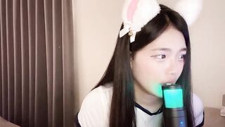 Qaz42799 - [Live Stripchat] young role-play new-brunettes foot-fetish