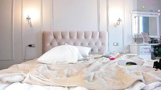 WOW-PeaCH-Girl - [Live Stripchat] middle-priced-privates-young dildo-or-vibrator-young lovense facial