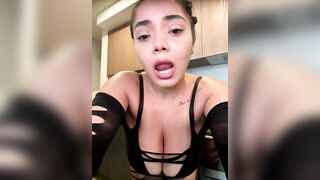 Mariecurl - [Live Stripchat] spanish-speaking dildo-or-vibrator-young curvy-latin brunettes-young