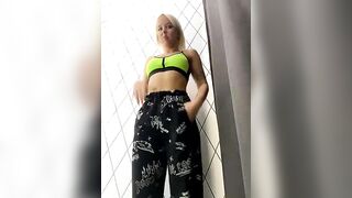 LikaCat - [Live Stripchat] moderately-priced-cam2cam white-young smoking fingering-white