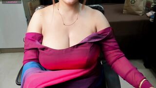 SexyMannat - [Live Stripchat] heels oil-show big-tits-indian camel-toe