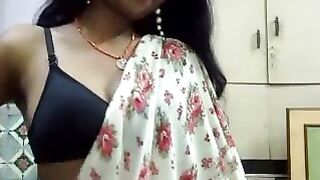 heenaa1 - [Live Stripchat] small-tits indian petite brunettes