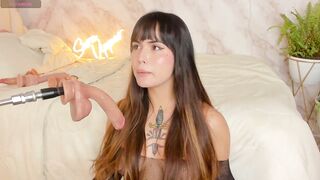 Saravipper1 - [Live Stripchat] deepthroat orgasm fingering interactive-toys-young