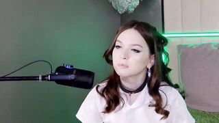 AliceAsh - [Live Stripchat] striptease russian-teens big-tits petite