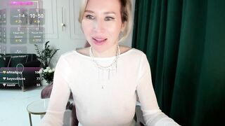 Jolie_Ozolla - [Live Stripchat] big-clit deepthroat middle-priced-privates-best best-milfs