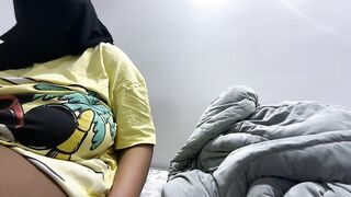 Submissive_Arab - [Live Stripchat] striptease upskirt fingering-young topless-young