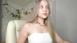 appr0ved - [Chatur New Video] brunette throat slap lesbian