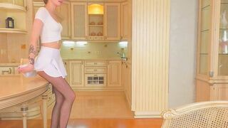 harrieteasley - [Chatur New Video] balloons couple sugardaddy curvaceous