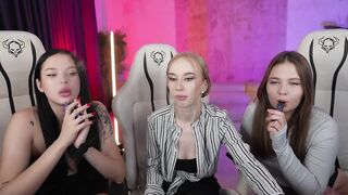 anabel2054 - [Chatur New Video] flexing amputee piercings busty