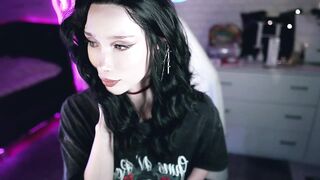 uindi - [Chatur New Video] tall hugeboobs babe cashpig