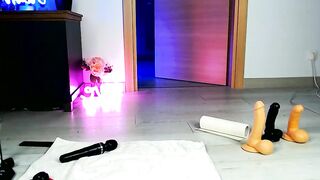 NinaBailey - We've recorded a private show for you 69-position facial upskirt deepthroat