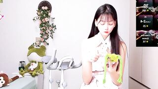 Xiaomi-Angela - We've recorded a private show for you trimmed-asian middle-priced-privates cock-rating big-tits-handjob