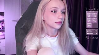 fymryn - Porn Video [Bongacams]: ravishing posterior, lively streamer, naked beauty