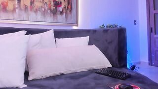 MadelineFox - Porn Video [Bongacams]: stunning cleavage, soft stream moment, real