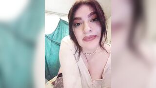 SilviaGrace - Porn Video [Bongacams]: interactive toy, enchanting princess, hungry moans