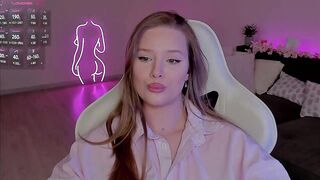 CristalWilliams - Porn Video [Bongacams]: ferocious shivers, perfect symmetry, fiery seduction