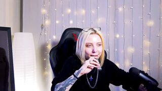 Nyan-Cat - Porn Video [Bongacams]: seductive whispers, charming host, naked enchantress