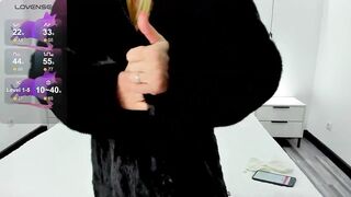 Sunbeam - Porn Video [Bongacams]: perfectly sculpted posterior, popular internet personality, fiery surrender