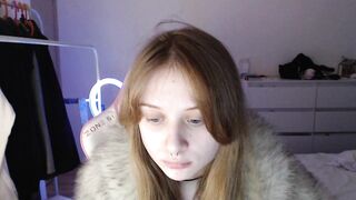 mnepohuyy - Porn Video [Bongacams]: curvaceous beauty, voluptuous décolletage, flawless figure