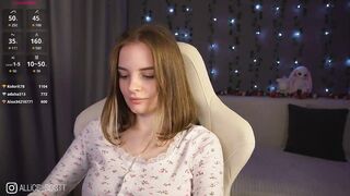 1-Babyfox - Porn Video [Bongacams]: masturbate, flashing ass, quick flirt session