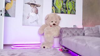 LennaGodess - Porn Video [Bongacams]: webcam pleasure ride, smoldering seduction, enchanting belle