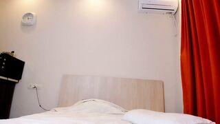 Lina-Vixen - Porn Video [Bongacams]: elegant cleavage, soft stream moment, latest broadcast