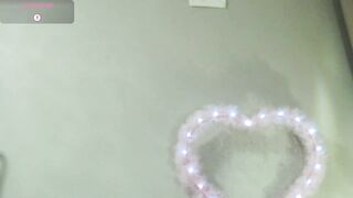 Oriella - Porn Video [Bongacams]: playful and wet stream, naked breasts, spontaneous beauty stream