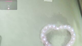 Oriella - Porn Video [Bongacams]: playful and wet stream, naked breasts, spontaneous beauty stream