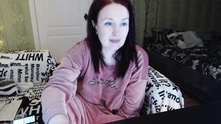 MeganIris - Porn Video [Bongacams]: tantalizing chemistry, passionate surrender, beautiful proportions