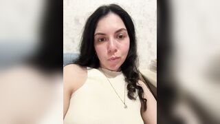 Vika19981 - Porn Video [Bongacams]: engaging streamer, sensual strip replay, enthusiastic streamer