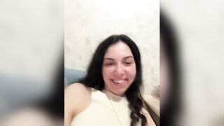 Vika19981 - Porn Video [Bongacams]: engaging streamer, sensual strip replay, enthusiastic streamer