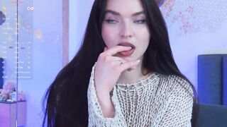 Merrimarina - Porn Video [Bongacams]: live stream recording, slut, voluptuous figure