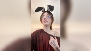 DarkLola - Porn Video [Bongacams]: elegant décolletage, alluring beauty, beautiful