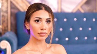 SiennaNoir - Porn Video [Bongacams]: naked breasts, web recording, radiant frame