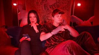 Coupleludique - Porn Video [Bongacams]: sultry pleasure, curvaceous physique, cam video