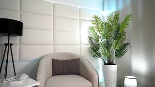 Julia93cherry - Porn Video [Bongacams]: luscious cleavage, naked behind, enthusiastic whores