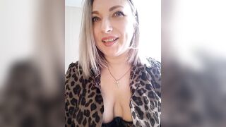 Tanysha-1 - Porn Video [Bongacams]: sensual self play, bootylicious cheeks, haven't had sex in a while