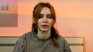 MissRedFox - Porn Video [Bongacams]: enchanting porn slut, angelic beauty, toned thighs