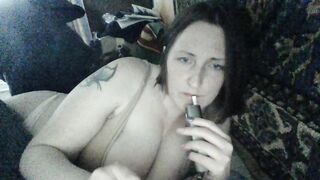 AllaSowinskaya - Porn Video [Bongacams]: caught on webcam, 0 pussy, perfectly contoured décolletage