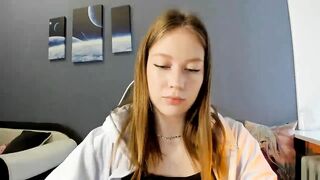 RoboSasha - Porn Video [Myfreecams]: burning desire, naked model, energetic streamer