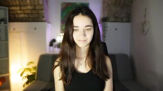 Gia_Paige18 - Porn Video [Myfreecams]: dynamic host, ravishing physique, voluptuous ass