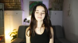 Gia_Paige18 - Porn Video [Myfreecams]: dynamic host, ravishing physique, voluptuous ass