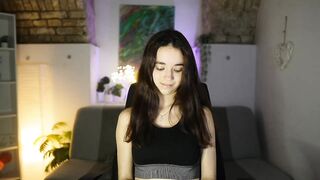 Gia_Paige18 - Porn Video [Myfreecams]: dynamic host, ravishing physique, voluptuous ass