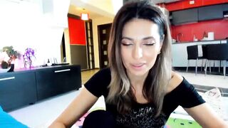 SmileyTinaa - Porn Video [Myfreecams]: sparkling siren, live interaction, alluring ass