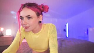 Sarah_Pink - Porn Video [Myfreecams]: gorgeous charmer, huge, sensual self play